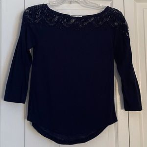 Navy Aeropostale three-quarter sleeve shirt with lace top